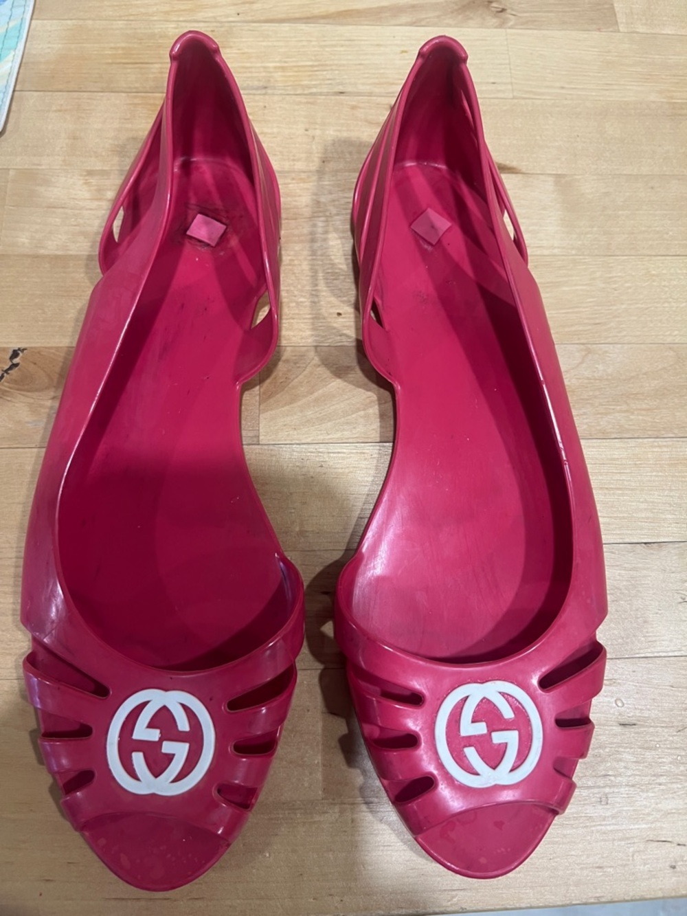 Gucci Pink Jelly Logo Peep-Toe Flats